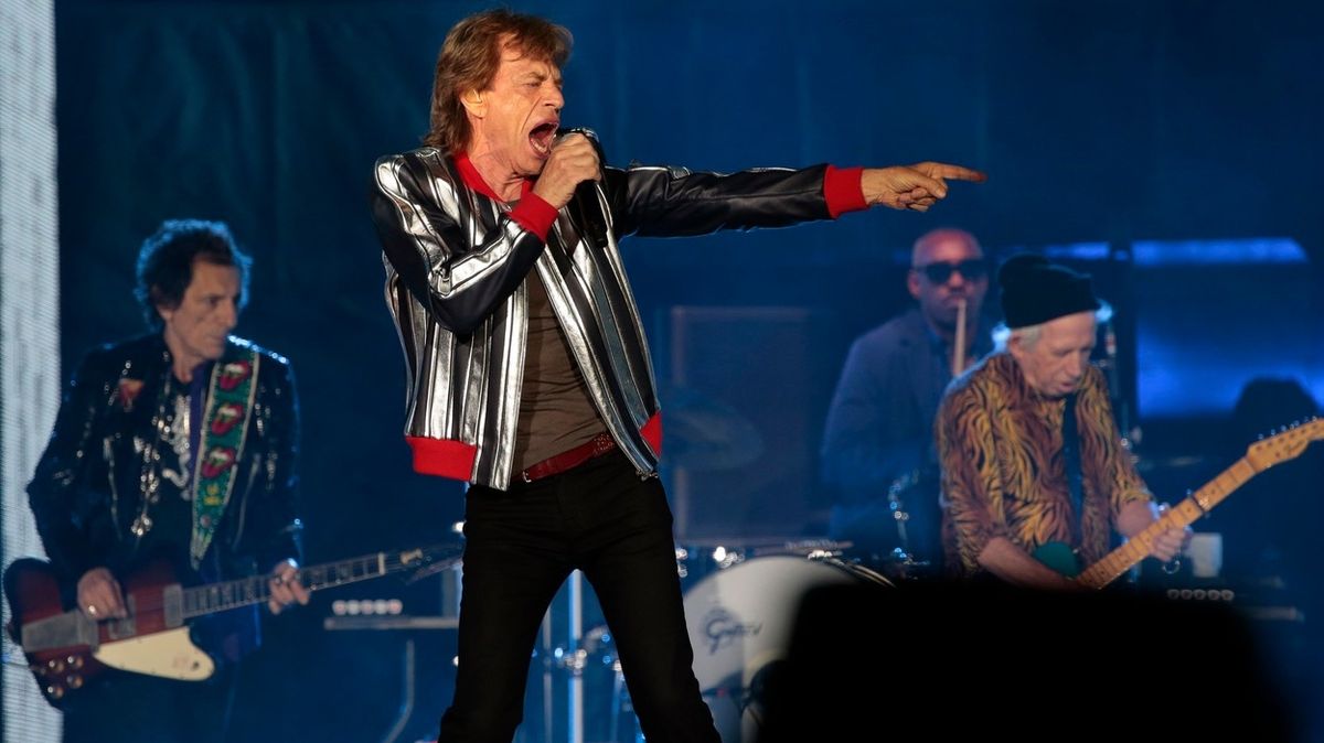 Rolling Stones zahájili americké turné poctou zesnulému bubeníkovi